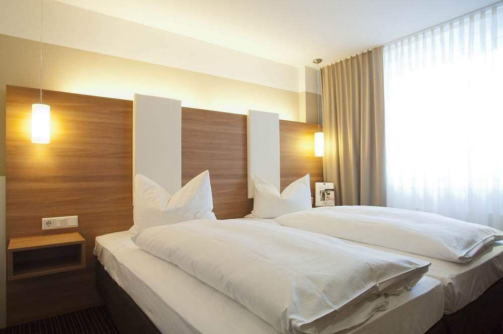 Cristal Hotel 4*